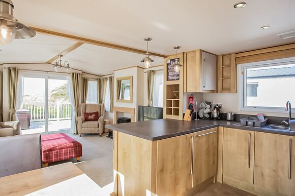 Indulgent 4 Berth Caravan - Bude Holiday Resort, Bude