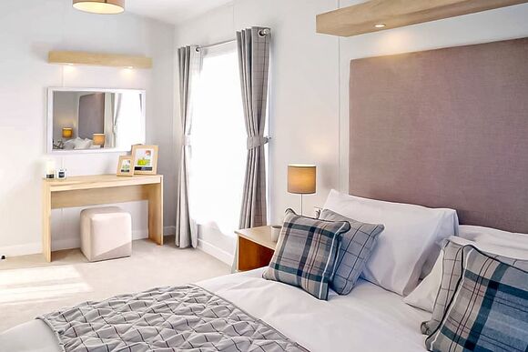 6 Berth Luxury Lodge (Pet) - Bude Holiday Resort, Bude