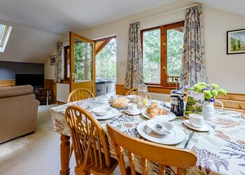 Foxglove - Bulworthy Forest Lodges, Webbery, Bideford