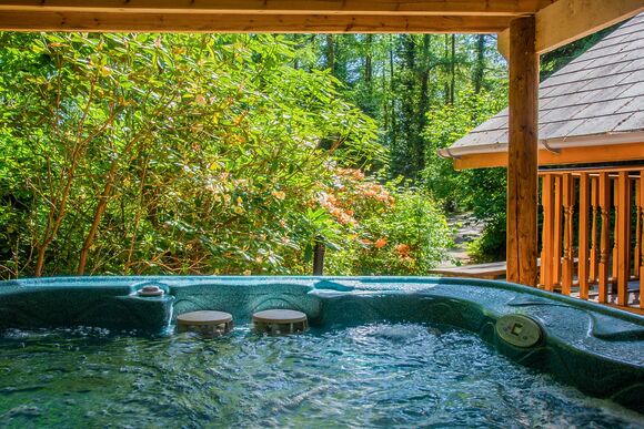 Acorn - Bulworthy Forest Lodges, Webbery, Bideford