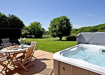 Summerleaze Garden Cottage 2 