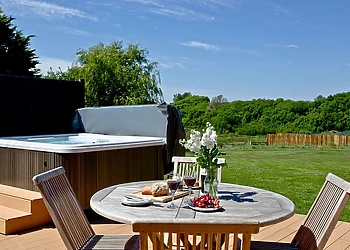 Summerleaze Garden Cottage 2 