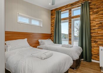 Allerton Premier - Cheddar Woods Resort & Spa, Cheddar