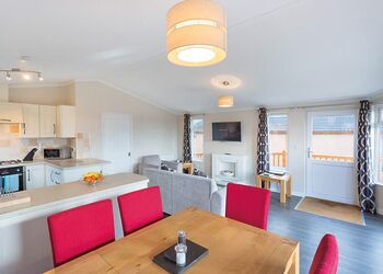 Cheddar Lodge Premier WF - Cheddar Woods Resort & Spa, Cheddar