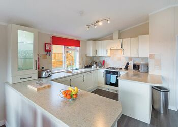 Cheddar Lodge Premier WF - Cheddar Woods Resort & Spa, Cheddar