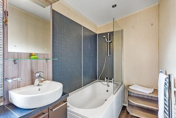 Mendip 2 - Cheddar Woods Resort & Spa, Cheddar