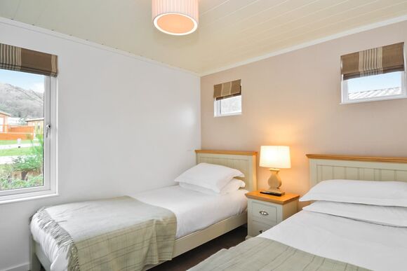 Axbridge Lodge - Cheddar Woods Resort & Spa, Cheddar