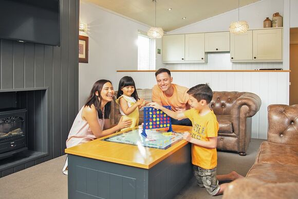 Clifton Elegance Lodge 3 - Cheddar Woods Resort & Spa, Cheddar