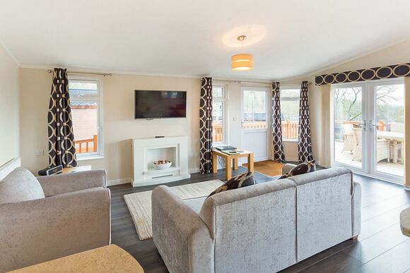 Cheddar Lodge Premier WF - Cheddar Woods Resort & Spa, Cheddar