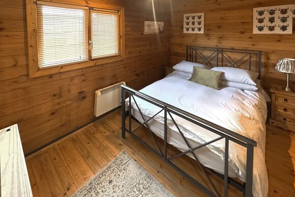 Mallard Lodge - Bosworth Lakeside Lodges, Market Bosworth, near Nuneaton