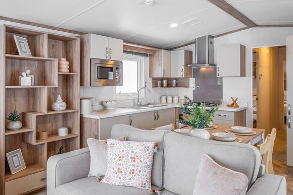 Robyn Lodge - Bosworth Lakeside Lodges, Market Bosworth, near Nuneaton