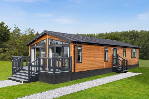 Wagtail Lodge - Bosworth Lakeside Lodges, Market Bosworth, near Nuneaton