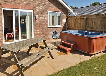 Typical Carnaby Spa