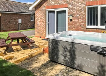 Carnaby Spa - Bridlington Holiday Cottages, Bridlington