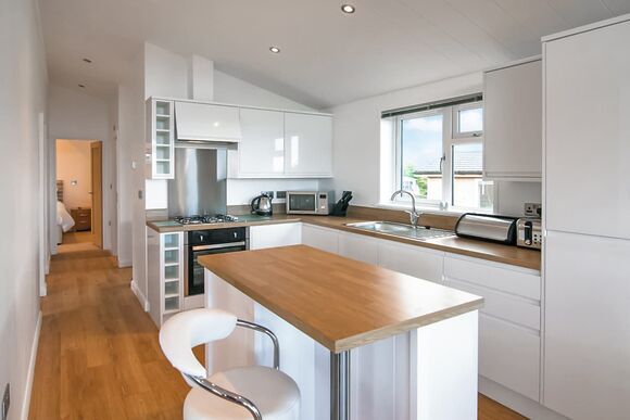 St Agnes - Caddy&rsquo;s Corner Lodges, Carnmenellis, Nr Falmouth