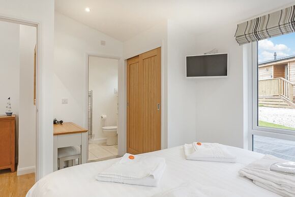 Bryher - Caddy’s Corner Lodges, Carnmenellis, Nr Falmouth