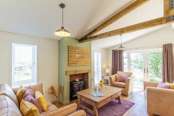 Gylly - Caddy&rsquo;s Corner Lodges, Carnmenellis, Nr Falmouth