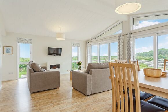 Kynance - Caddy&rsquo;s Corner Lodges, Carnmenellis, Nr Falmouth