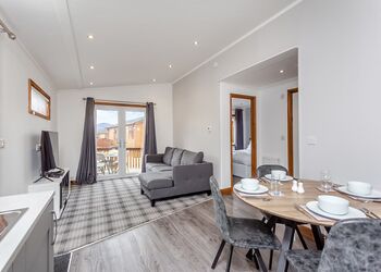 Lochton - Castlewood Lodges, Castlewood