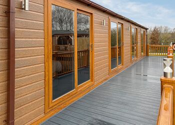 Puffin Lodge - Caistor Lakes Lodges, Caistor, Market Rasen