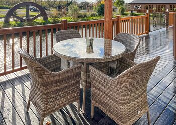 Osprey Lodge - Caistor Lakes Lodges, Caistor, Market Rasen