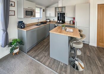 Lapwing Lodge - Caistor Lakes Lodges, Caistor, Market Rasen