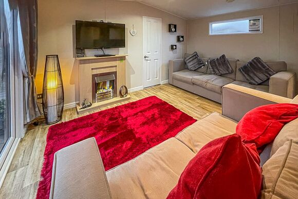 Kingfisher Lodge - Caistor Lakes Lodges, Caistor, Market Rasen