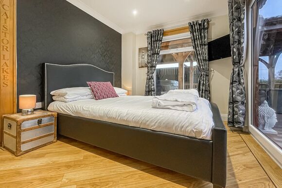 Grebe Lodge - Caistor Lakes Lodges, Caistor, Market Rasen