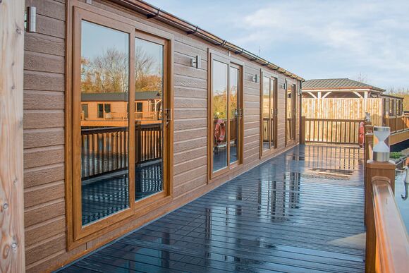 Pelican Lodge - Caistor Lakes Lodges, Caistor, Market Rasen