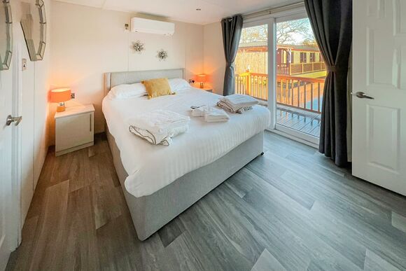 Puffin Lodge - Caistor Lakes Lodges, Caistor, Market Rasen