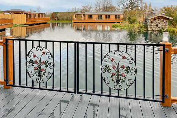 Shearwater Lodge - Caistor Lakes Lodges, Caistor, Market Rasen