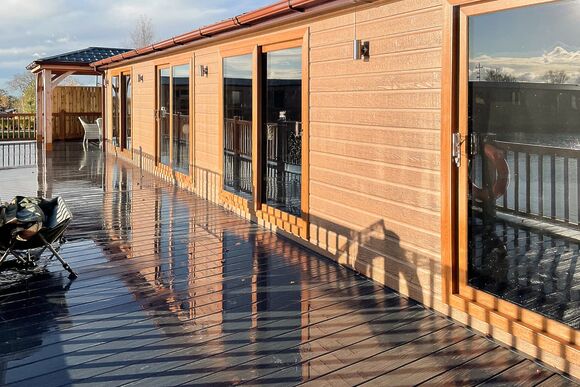 Stork Lodge - Caistor Lakes Lodges, Caistor, Market Rasen