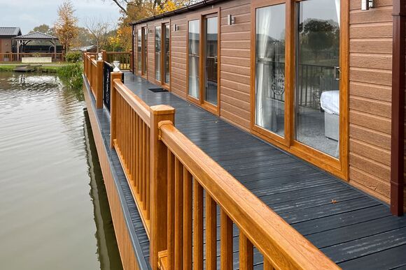 Osprey Lodge - Caistor Lakes Lodges, Caistor, Market Rasen