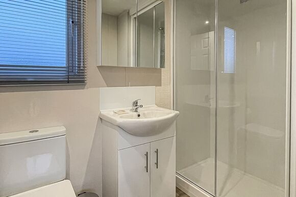 Eider Lodge - Caistor Lakes Lodges, Caistor, Market Rasen