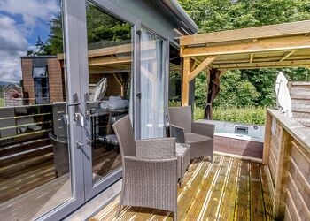 Swallow - Calthwaite Hall Lodges, Calthwaite, Nr Penrith