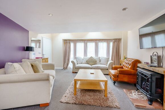 The Carriage House - Calthwaite Hall Lodges, Calthwaite, Nr Penrith