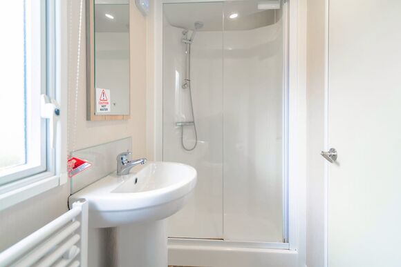 Gold  4 Caravan - Carlton Meres Holiday Park, Saxmundham