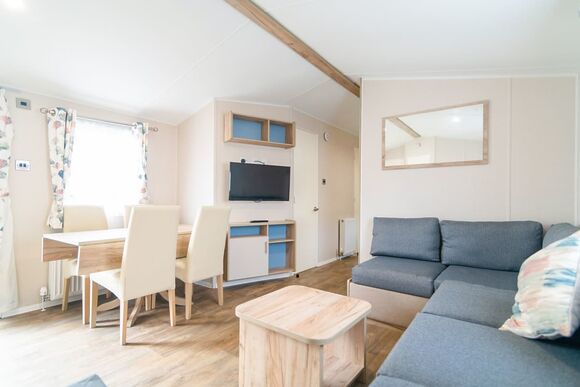 Gold  4 Caravan (Pet) - Carlton Meres Holiday Park, Saxmundham