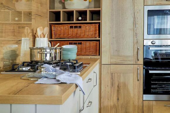 Platinum 2 Caravan with Decking (Pet) - Carlton Meres Holiday Park, Saxmundham