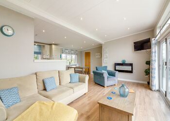 Osprey - Camper UK Leisure Park, Swinethorpe, Nr Lincoln