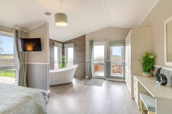 Heron - Camper UK Leisure Park, Swinethorpe, Nr Lincoln