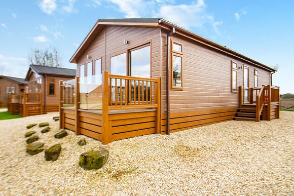 Goldfinch - Camper UK Leisure Park, Swinethorpe, Nr Lincoln