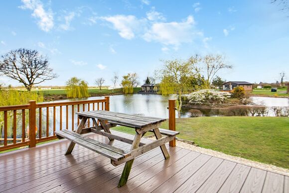 Mallard - Camper UK Leisure Park, Swinethorpe, Nr Lincoln