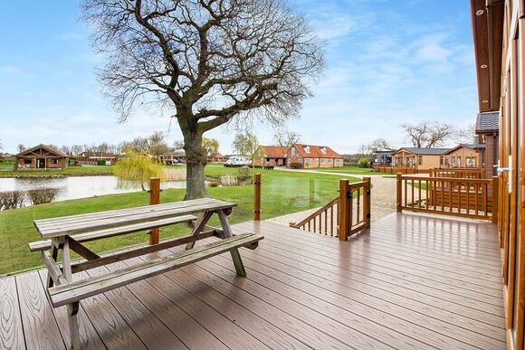 Mallard - Camper UK Leisure Park, Swinethorpe, Nr Lincoln