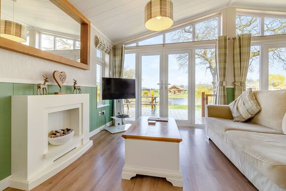 Mallard - Camper UK Leisure Park, Swinethorpe, Nr Lincoln