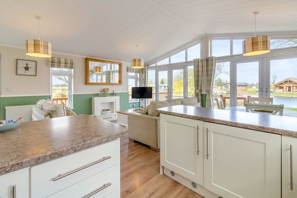 Mallard - Camper UK Leisure Park, Swinethorpe, Nr Lincoln