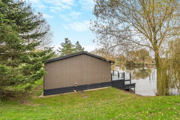 Oyster Catcher - Camper UK Leisure Park, Swinethorpe, Nr Lincoln