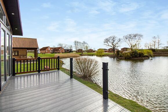 Kestrel - Camper UK Leisure Park, Swinethorpe, Nr Lincoln