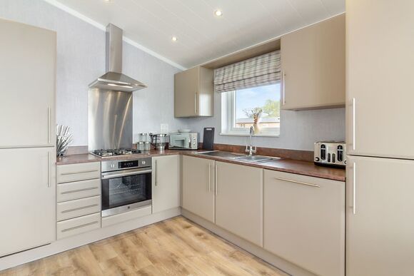 Kestrel - Camper UK Leisure Park, Swinethorpe, Nr Lincoln