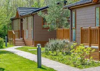 Canterbury Reach Lodge Retreat, Canterbury